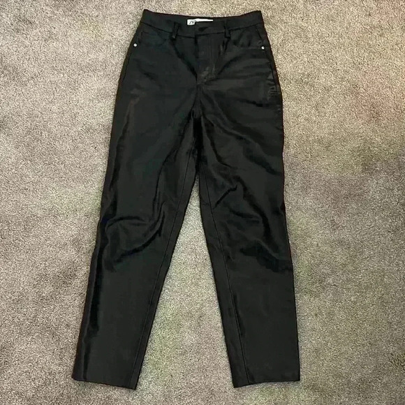 Zara Faux Leather Mom Fit Pants - Picture 12 of 15